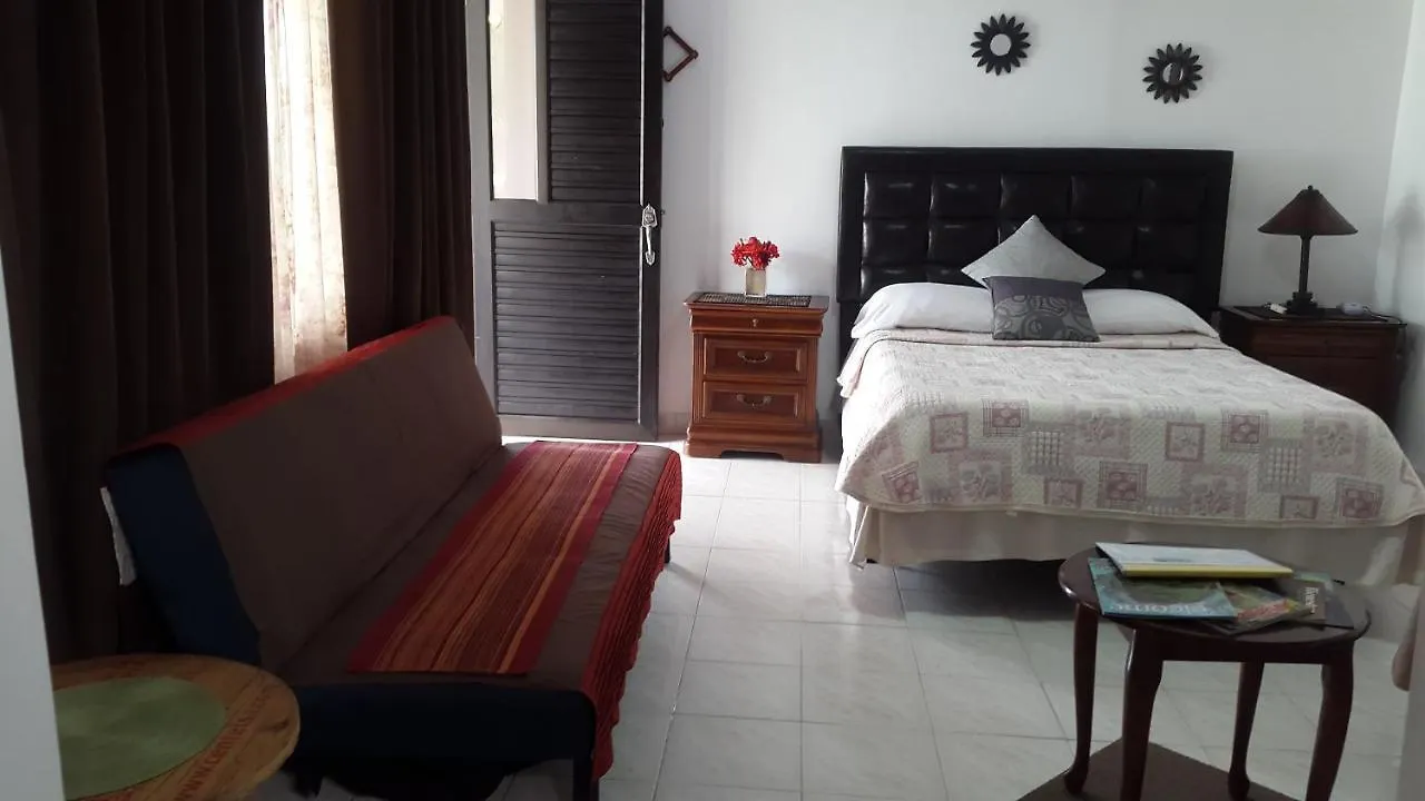 Hotel Casa De Polita San Andrés 0*,