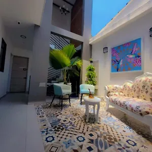 san-cayetano.cali-hotels.com/