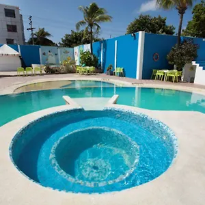 On Vacation Hotel